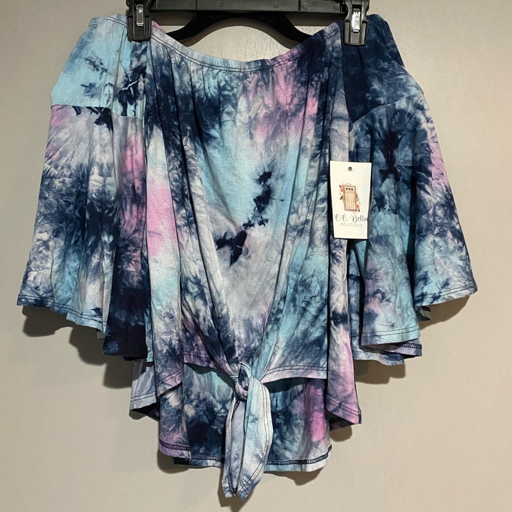 ✨C.C. Bella Boutique✨ Tie Dye Off the Shoulder Top